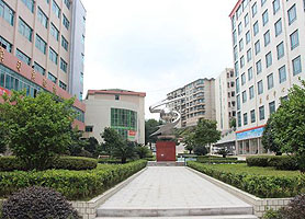 江阴市科技技术学校